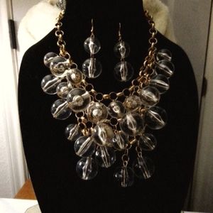 Beautiful god and clear ball necklace